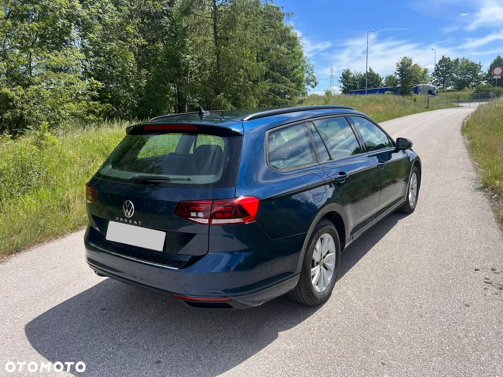 Volkswagen Passat 1.5 TSI EVO Elegance DSG - 2