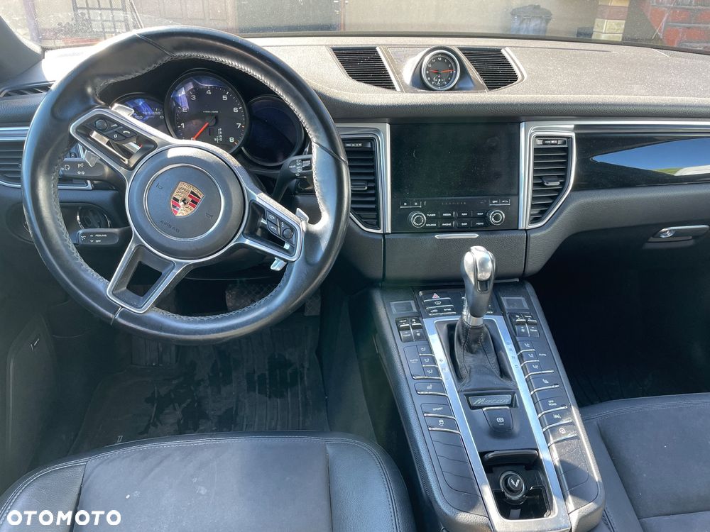 Porsche Macan - 6