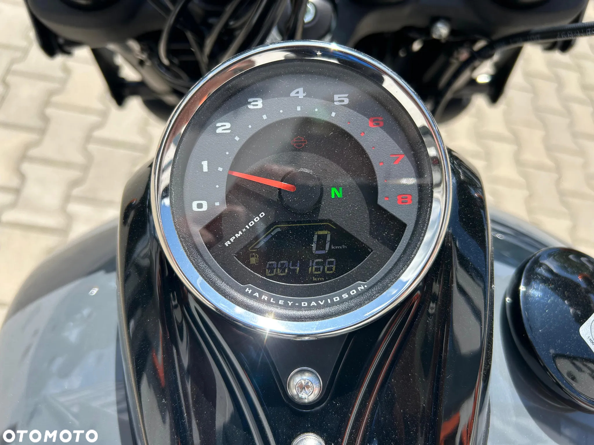 Harley-Davidson Softail Fat Bob - 12