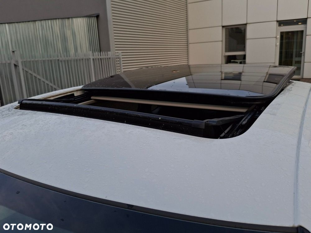 Honda Civic 2.0 i-MMD Advance BSI CVT - 27