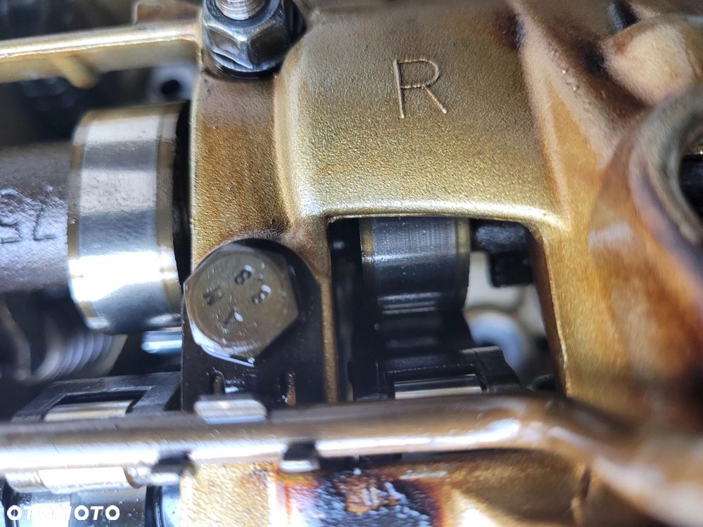 GŁOWICA LEWA Z WAŁKAMI BMW E60 E61 E63 E64 N62B48 7542613 7540322 - 11