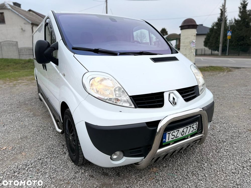 Renault Trafic - 1