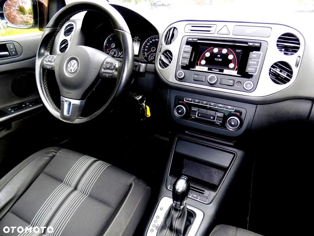 Volkswagen Golf Plus 2.0 TDI DSG Comfortline - 11