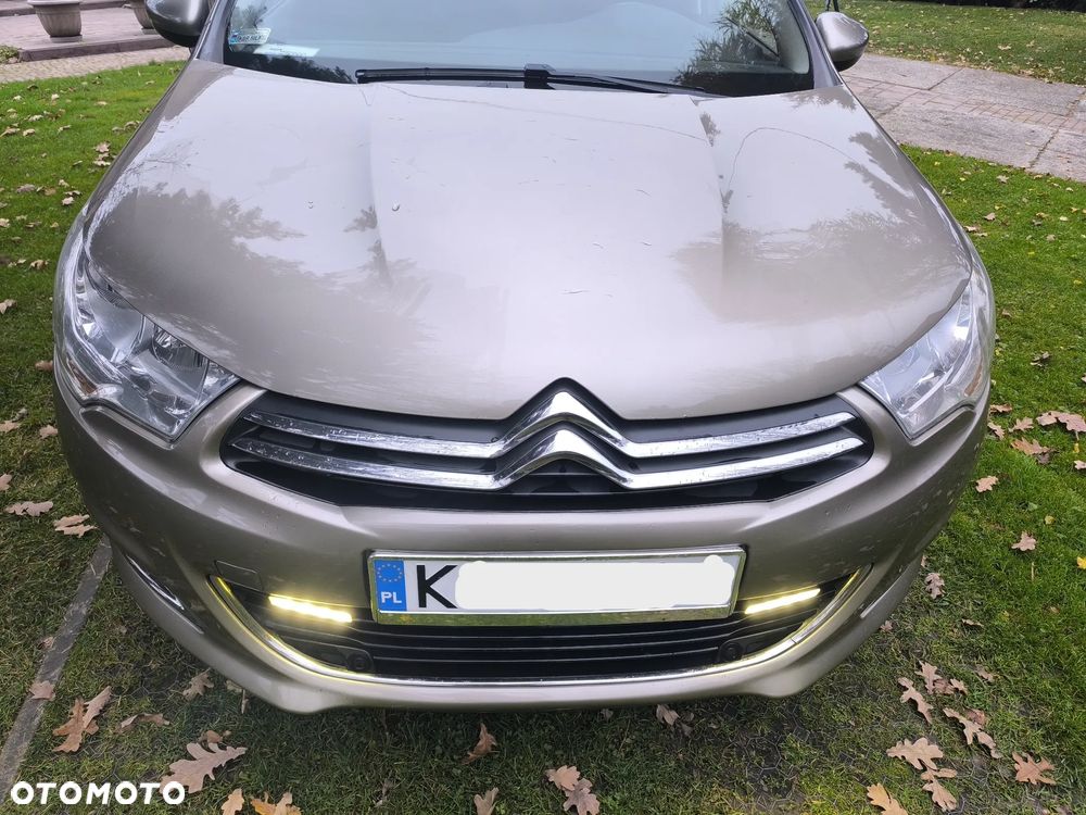 Citroën C4 e-HDi 115 Exclusive - 12