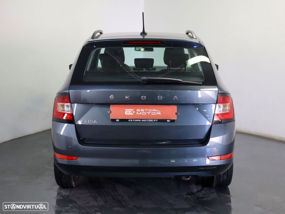 Skoda Fabia Break 1.0 TSI Ambition - 5