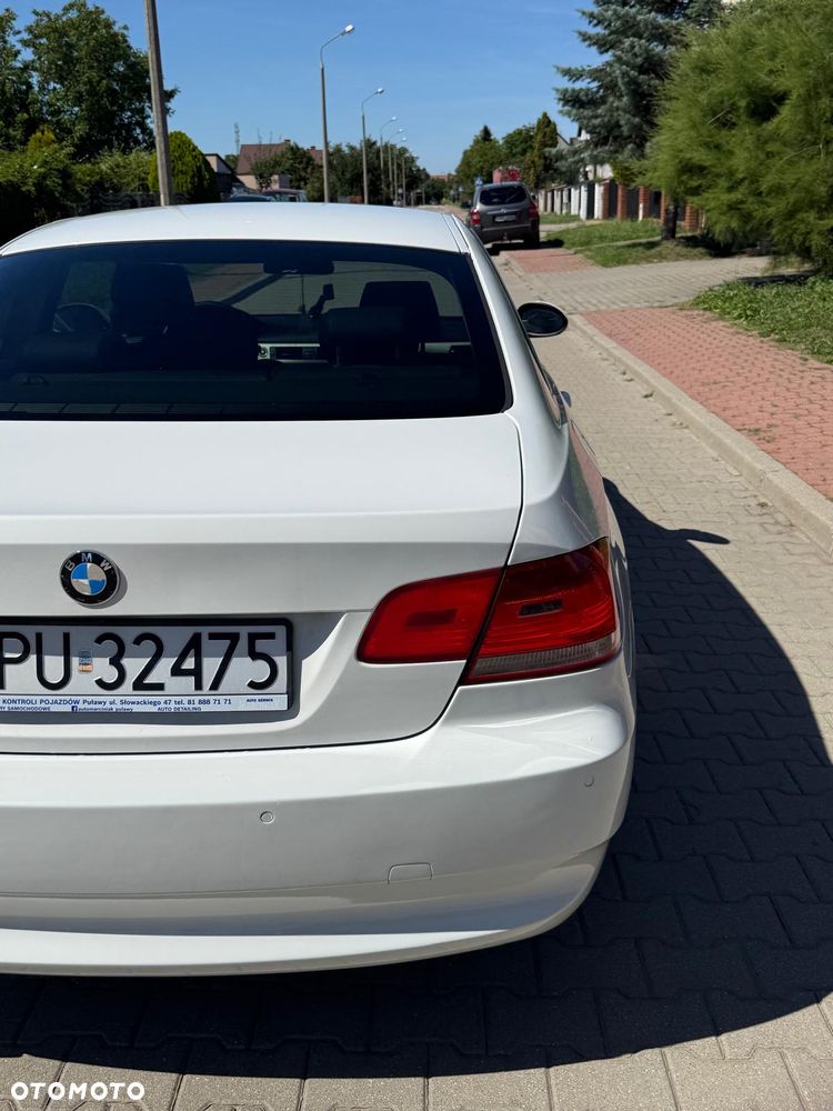 BMW Seria 3 330d - 8