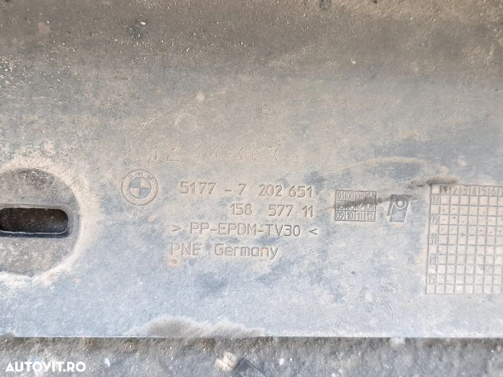 Prag stanga dreapta model facelift Black Sapphire cod 475 Originale BMW E90 LCI E91 LCI - 8