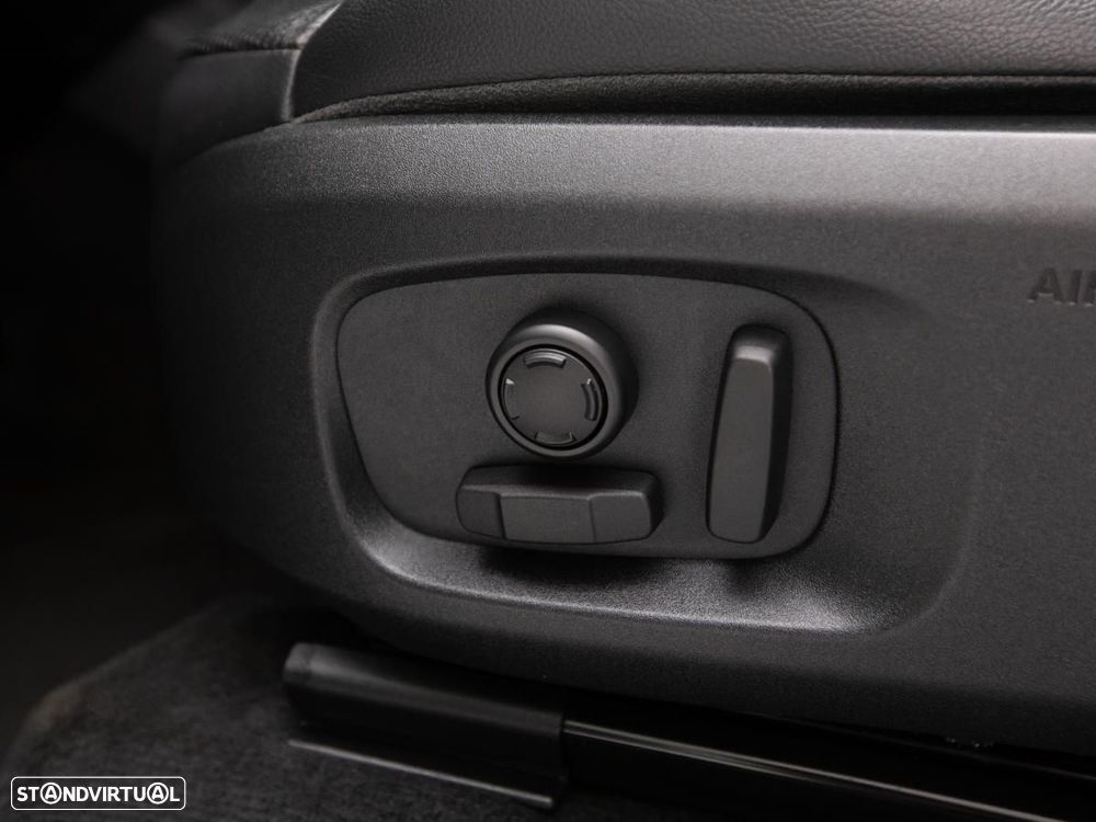 Land Rover Range Rover Evoque - 16