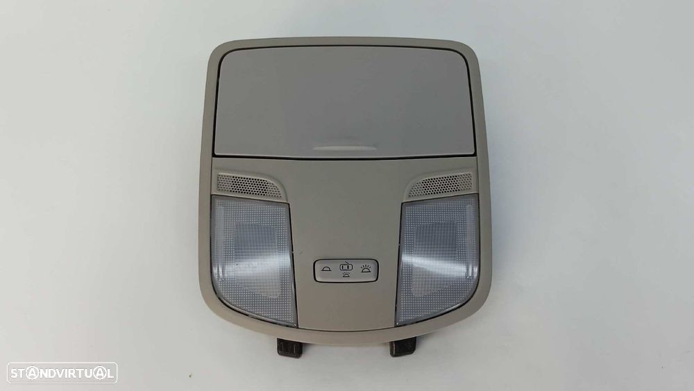 LUZ INTERIOR HYUNDAI KONA KLASS 2WD - 1