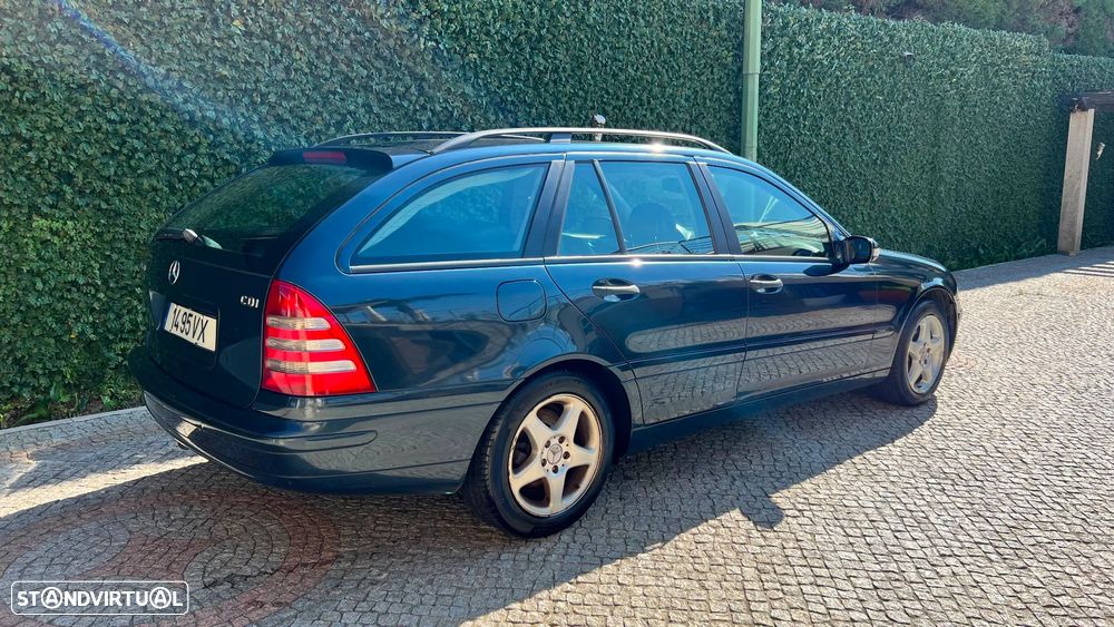 Mercedes-Benz C 220 T CDI Classic - 11