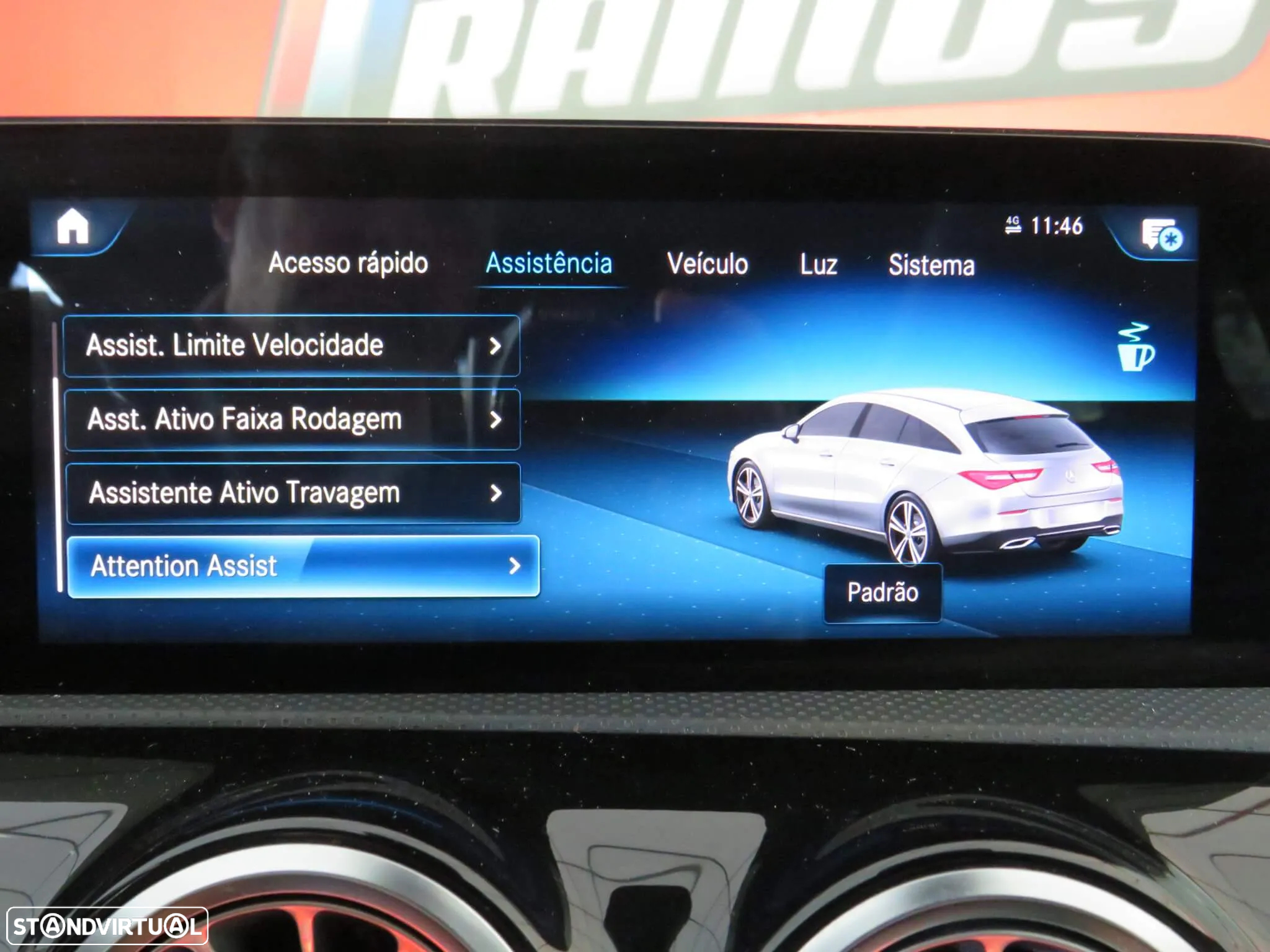 Mercedes-Benz CLA 180 d Shooting Brake AMG Line Aut. - 43