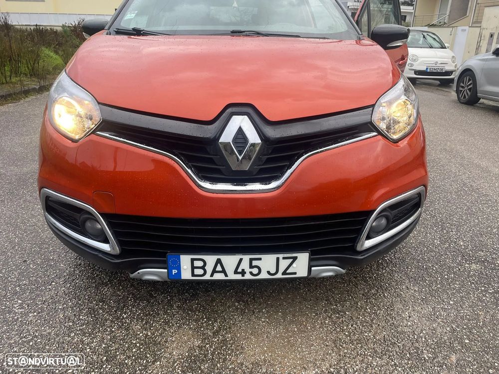 Renault Captur dCi 90 COLLECTION - 1