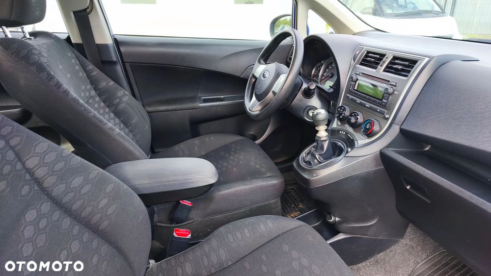 Subaru Trezia - 24