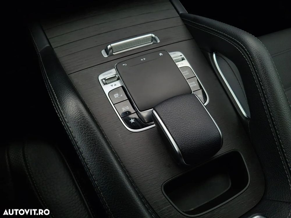 Mercedes-Benz GLE - 33