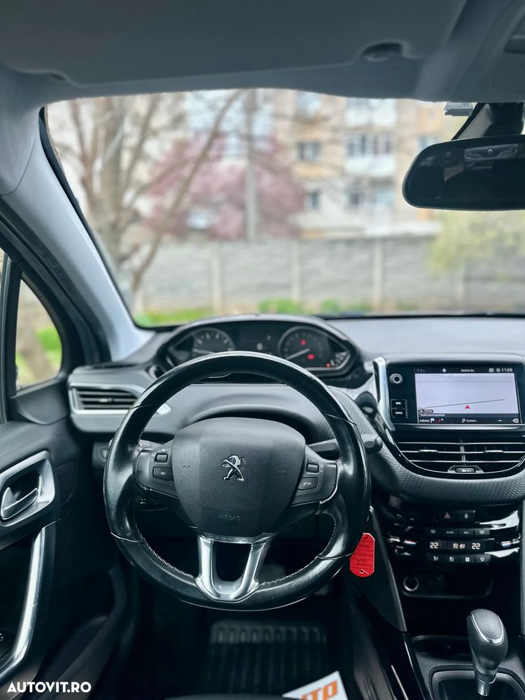 Peugeot 2008 - 14
