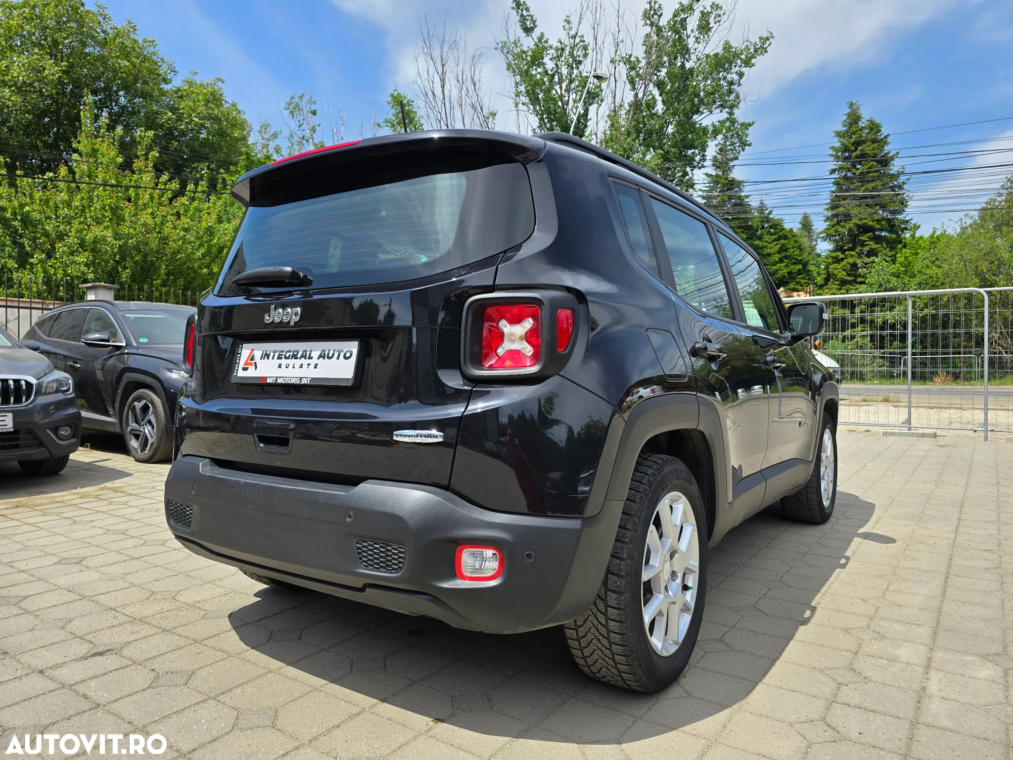 Jeep Renegade 1.0 Turbo 4x2 M6 Longitude - 30