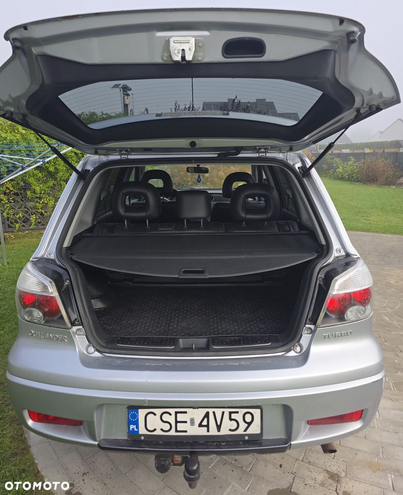 Mitsubishi Outlander 2.0 Turbo - 11
