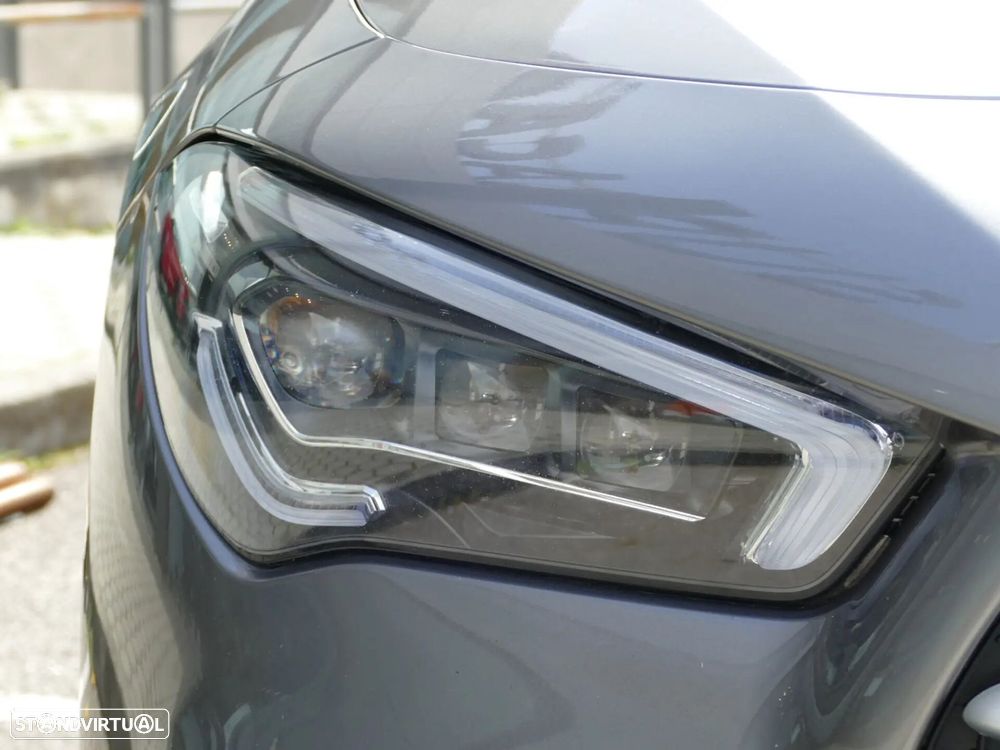 Mercedes-Benz CLA 250 e Shooting Brake AMG Line - 5