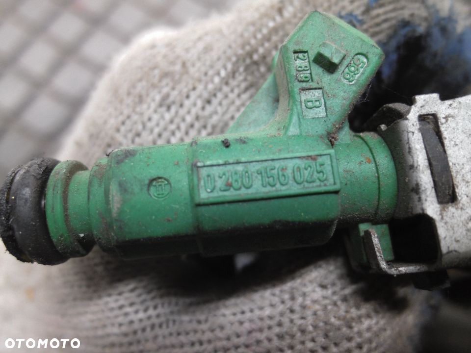 PEUGEOT 106 1.1 LISTWA WTRYSKIWACZE WTRYSKI 0280156025 POSIADAM DWIE LISTWY - 5