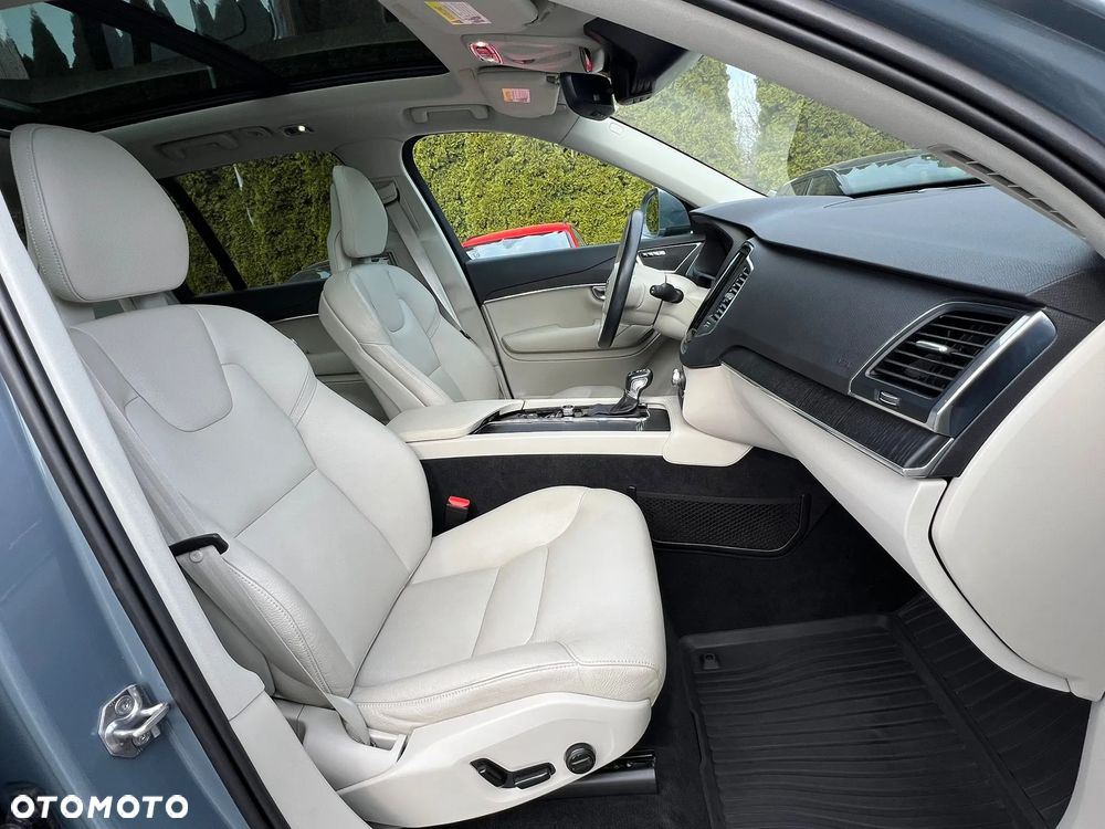 Volvo XC 90 T6 AWD Geartronic Momentum Pro - 16