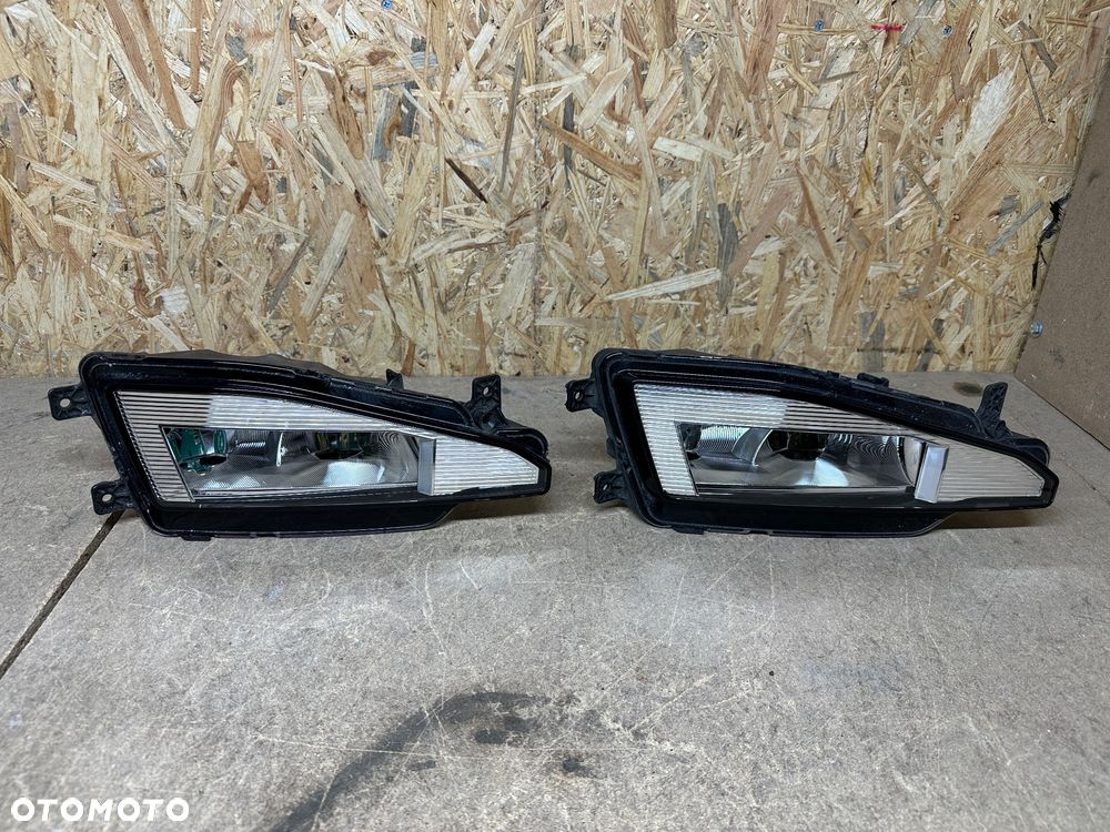 VW PASSAT B8 LIFT HALOGEN DRL LEWY 3G0941699