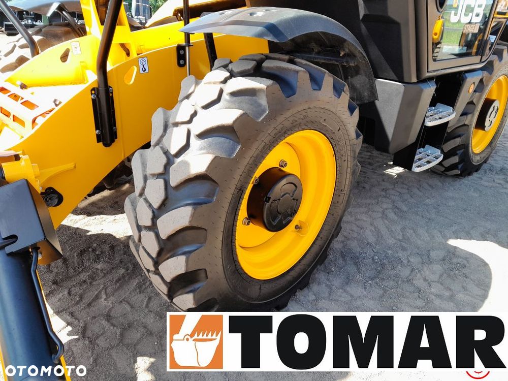 JCB 540-170 2021R - 23