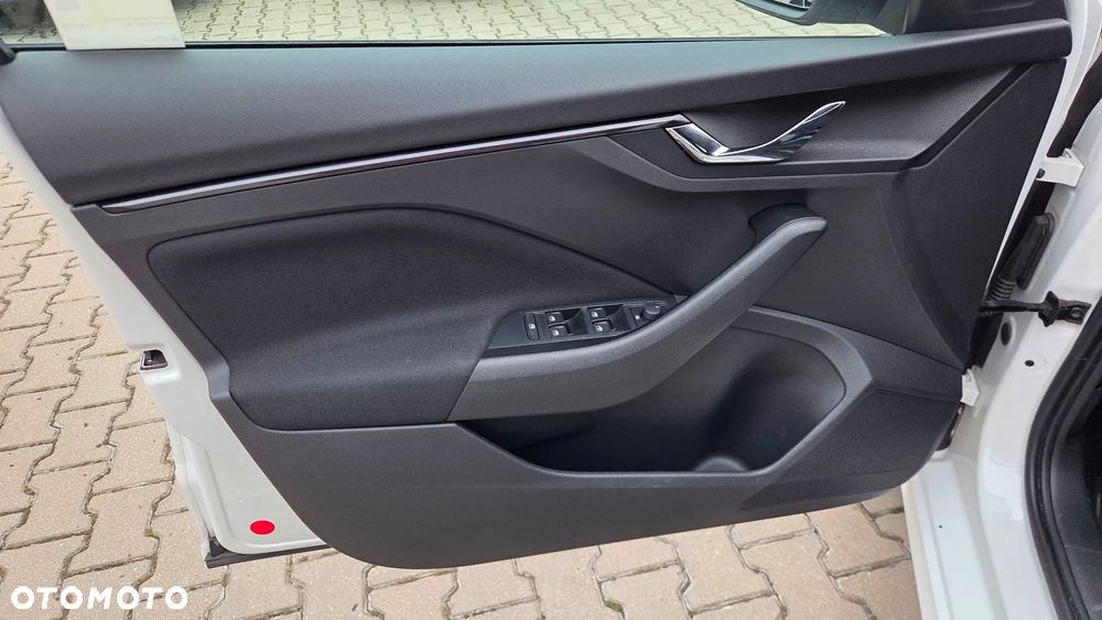 Skoda Kamiq 1.0 TSI Selection DSG - 21