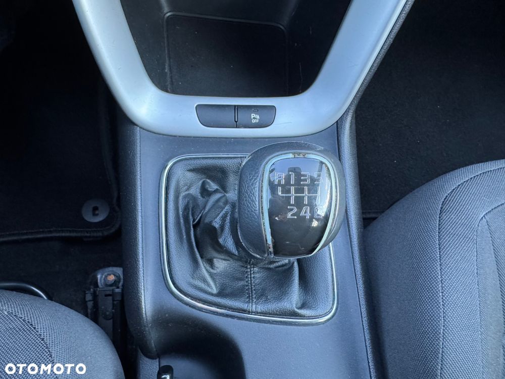Kia Ceed 1.6 GDI ISG Dream Team Edition - 16