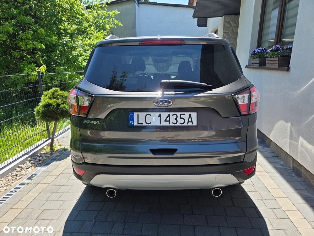 Ford Kuga 2.0 TDCi 2x4 Titanium - 13