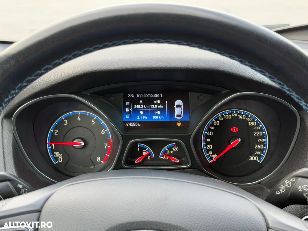 Ford Focus RS - 27