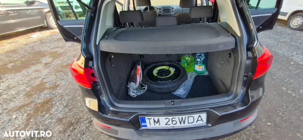 Volkswagen Tiguan - 17