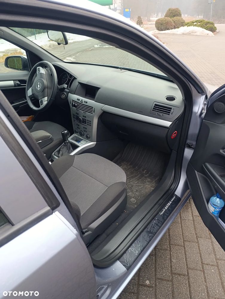 Opel Astra 1.4 Selection - 10