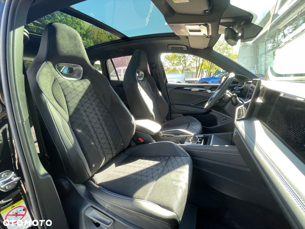 Volkswagen Tiguan - 24