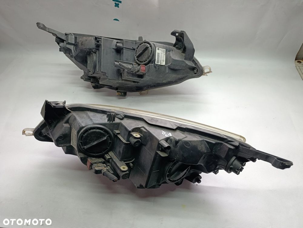 Astra J lampa przednia przód bez uszkodzeń oryginał Europa Astra IV Opel - 4