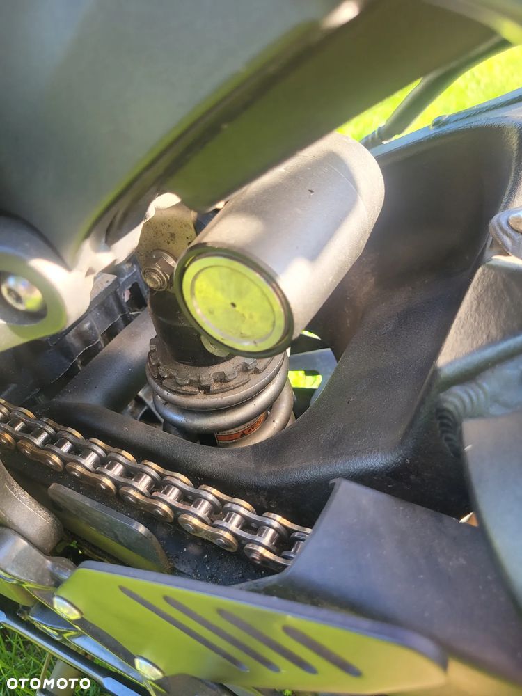 Kawasaki ZXR - 11