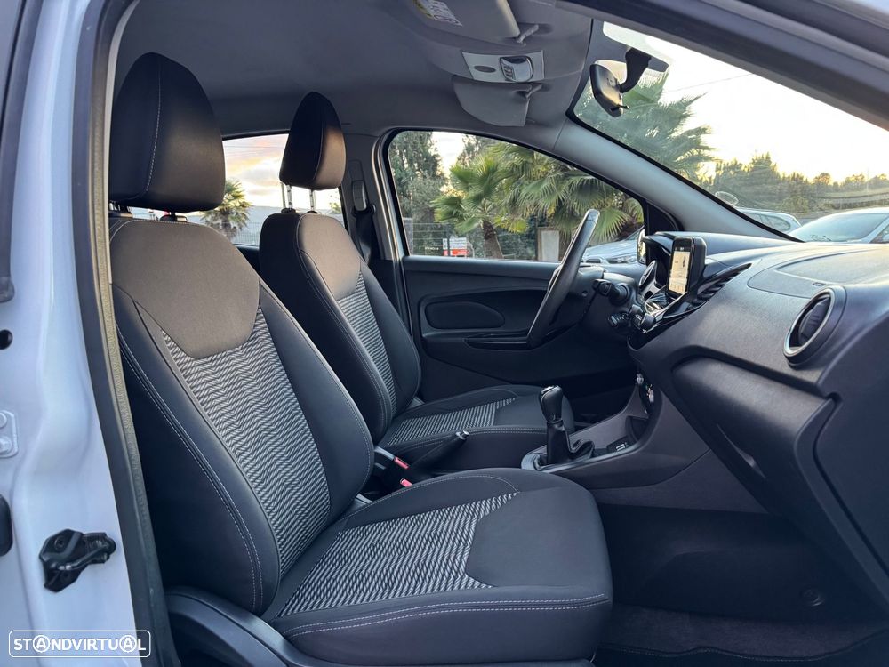 Ford KA+ 1.19 Ti-VCT Black & White Edition - 22