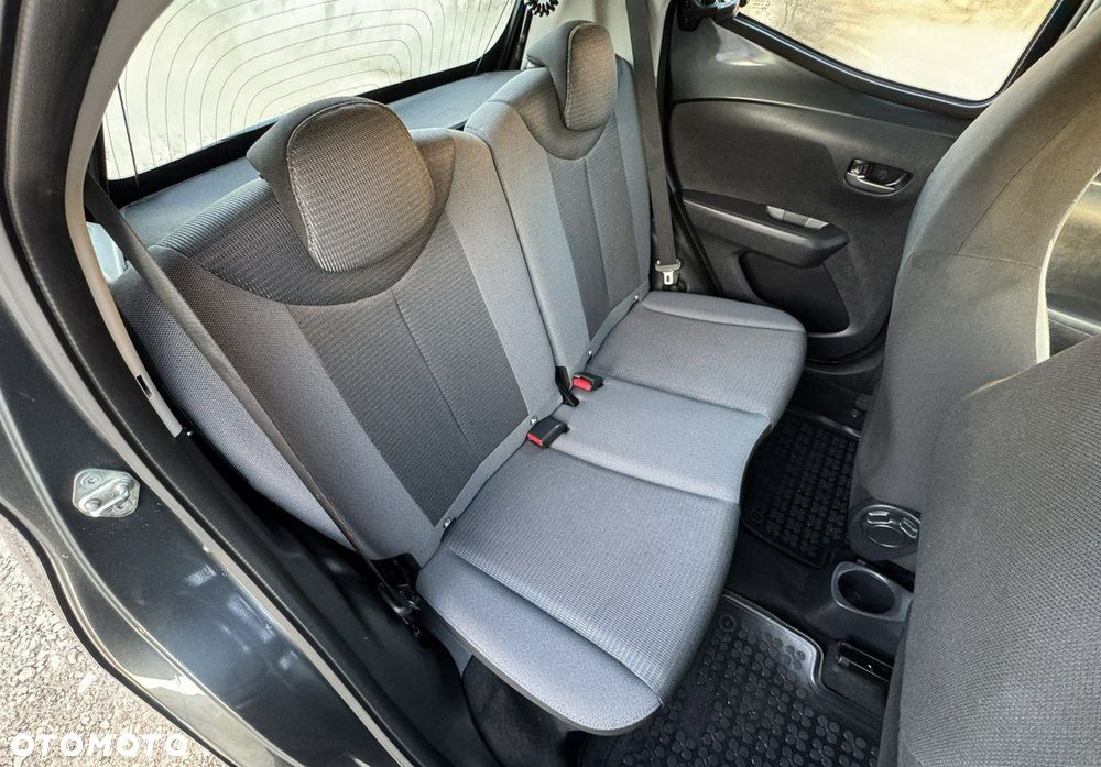 Toyota Aygo - 13