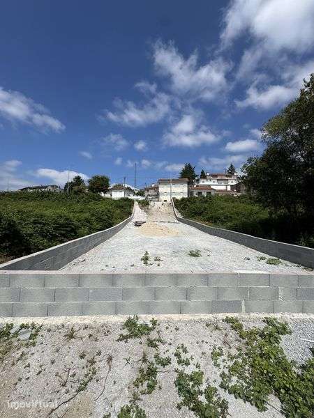 Terreno para construção - Grande imagem: 2/5