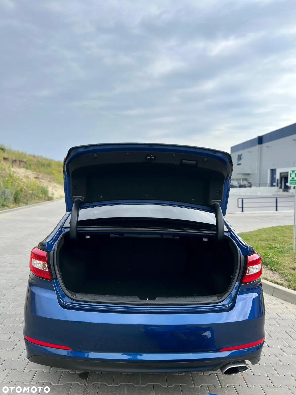 Hyundai Sonata 2.4 SE - 4