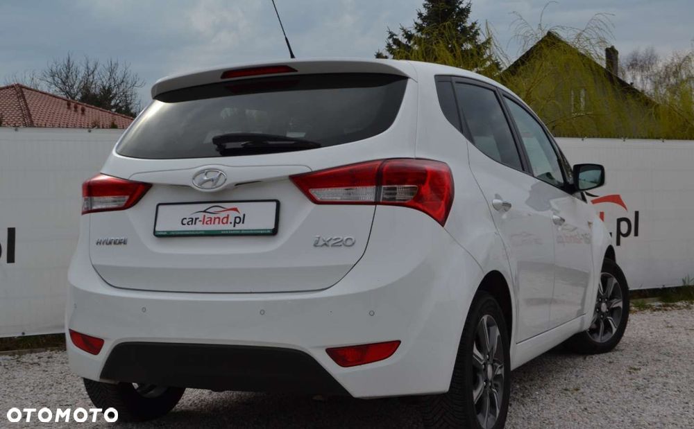 Hyundai ix20 1.4 Comfort - 16