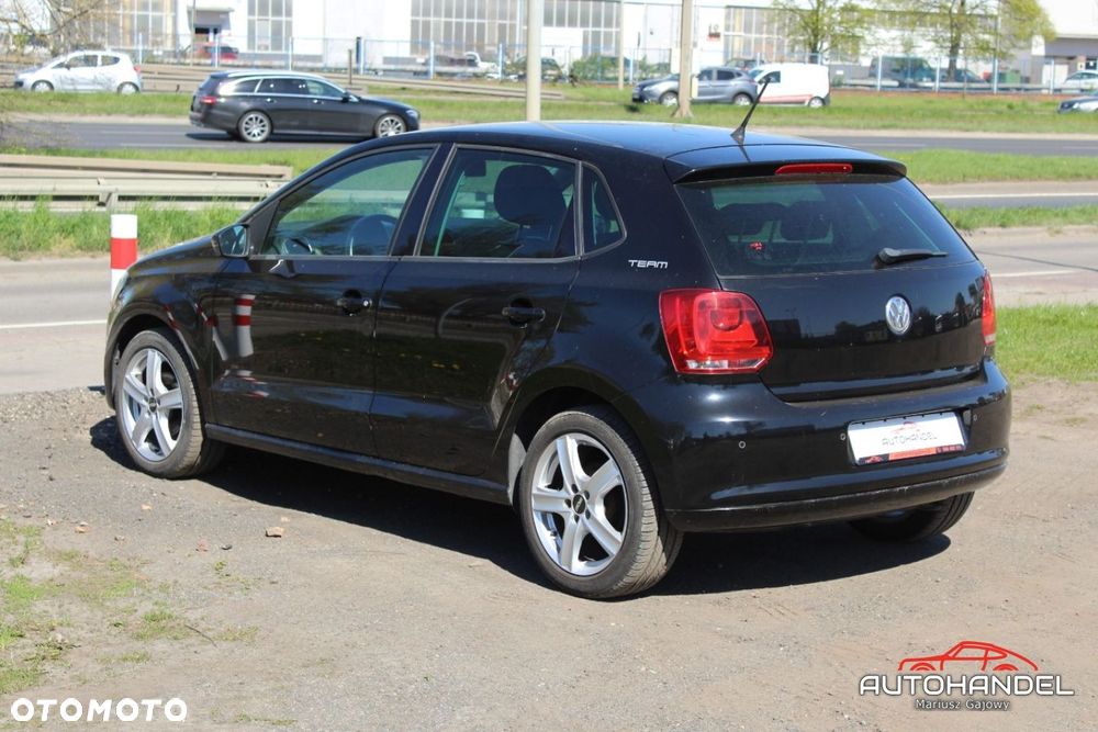 Volkswagen Polo - 4