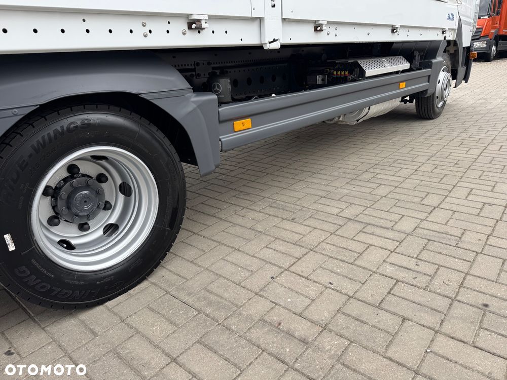 Mercedes-Benz ATEGO - 24