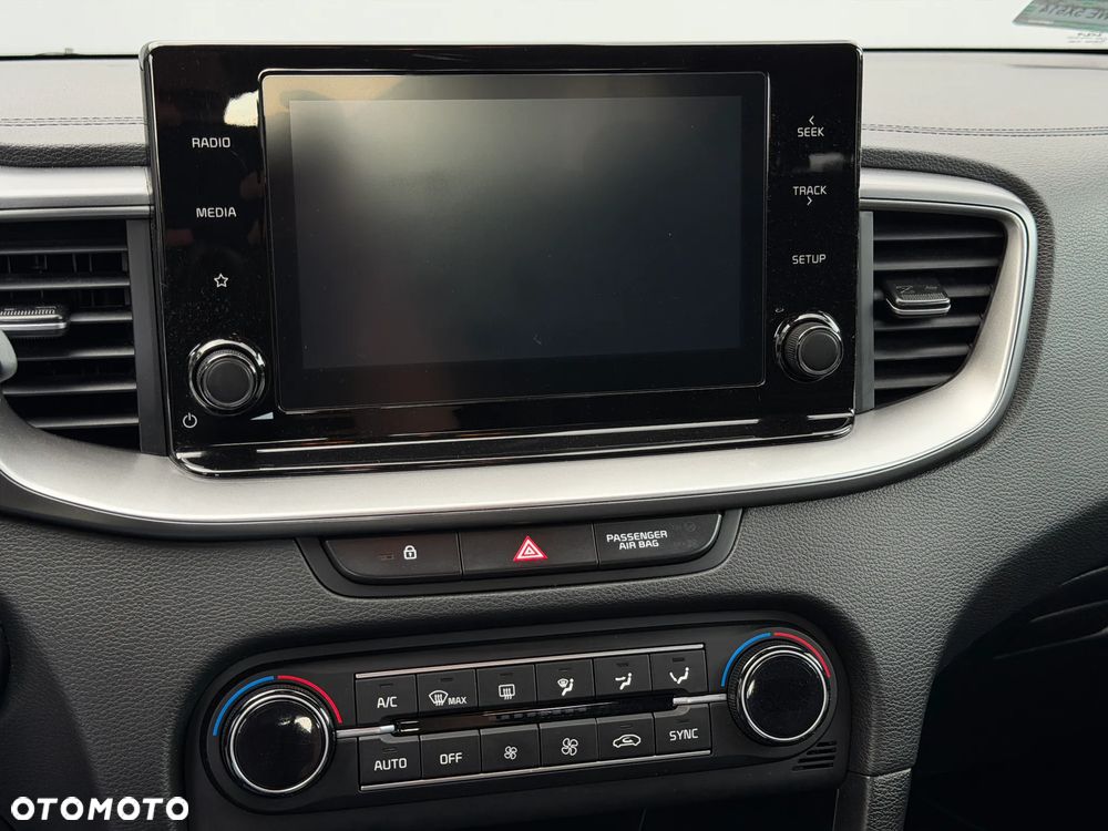 Kia Ceed 1.5 T-GDI M - 18