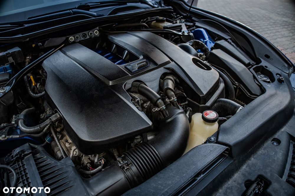 Lexus RC F Carbon - 18