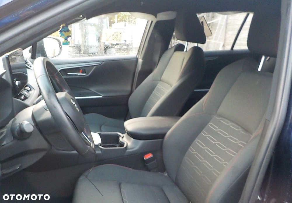Toyota RAV4 - 27