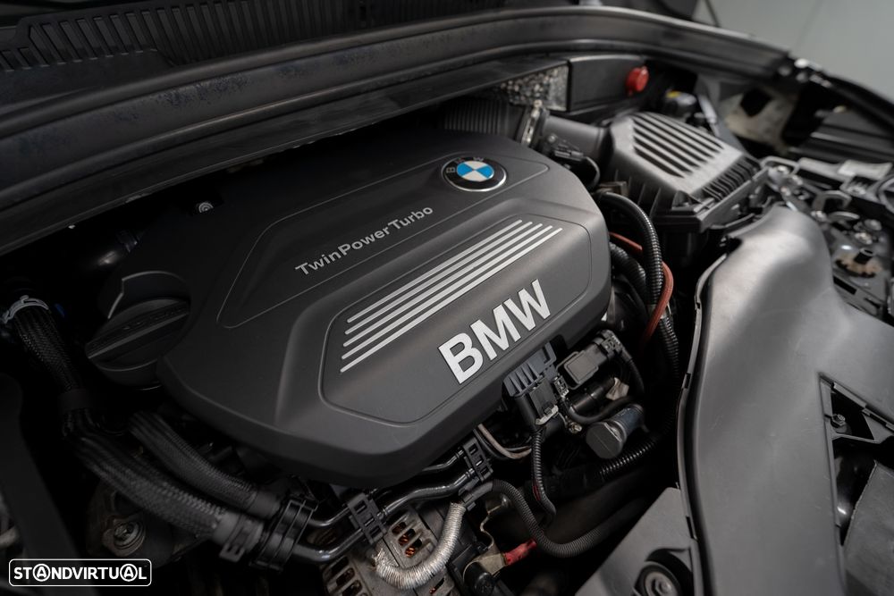 BMW 216 Active Tourer d Line Sport - 32