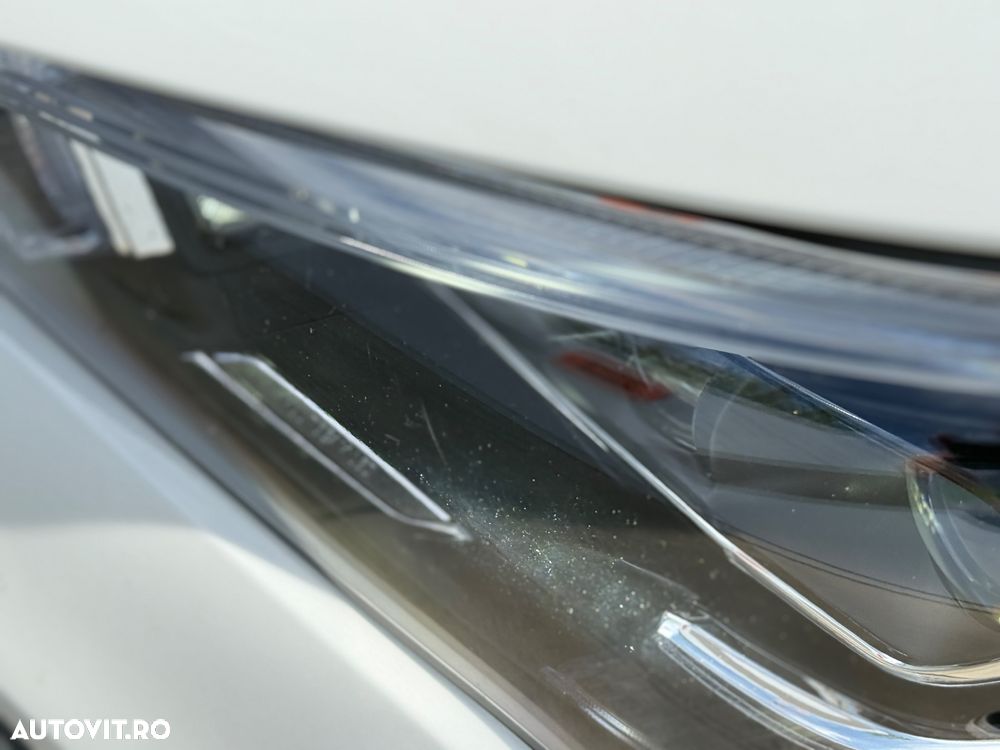 Mercedes-Benz CLA 250 e 8G-DCT AMG Line - 32