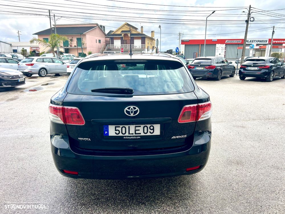 Toyota Avensis SW 2.0 D-4D Exclusive +Pele+GPS - 8