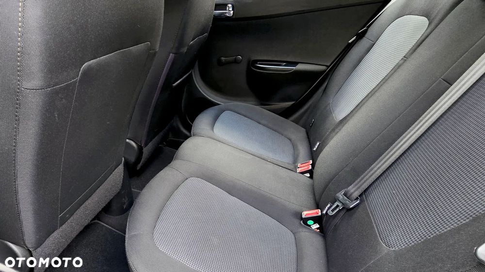 Hyundai i20 1.1 CRDi Comfort - 8