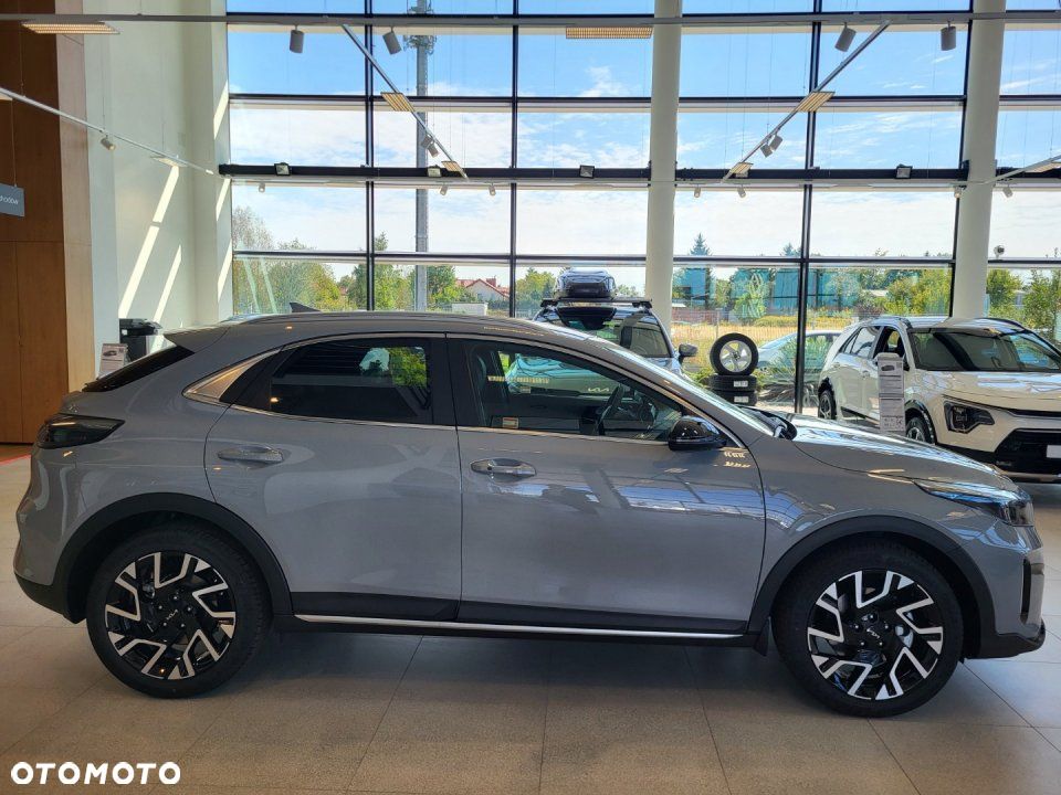 Kia XCeed - 4